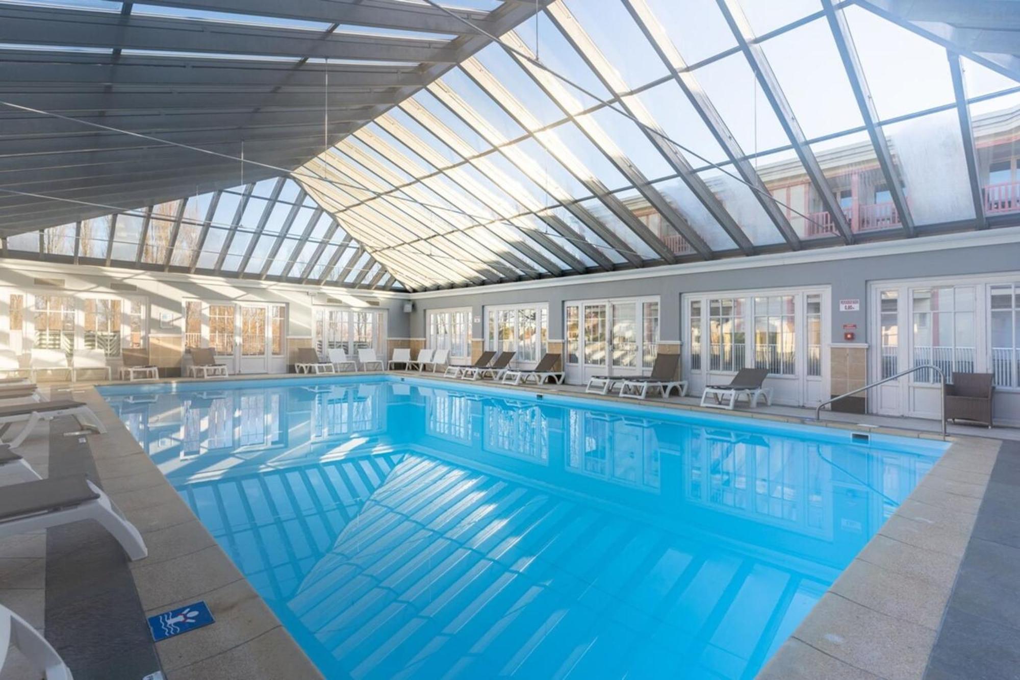 Very Nice 6 Person Apart With Swimming Pool Tennis Court And Car Park 202 Le Touquet-Paris-Plage Extérieur photo